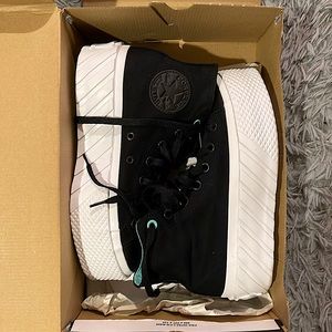 Converse Platform Hightops